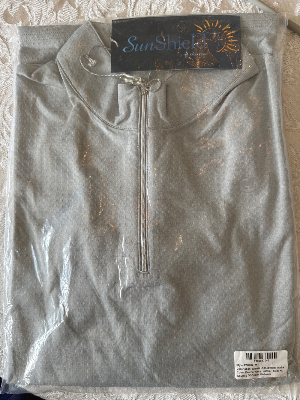 Smartpak SunShield Light Gray Half-Zip Sun Shirt (NEW IN BAG)